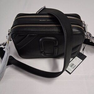 Marc Jacobs The Moto Shot 21 – Black Model: H115L01FA21